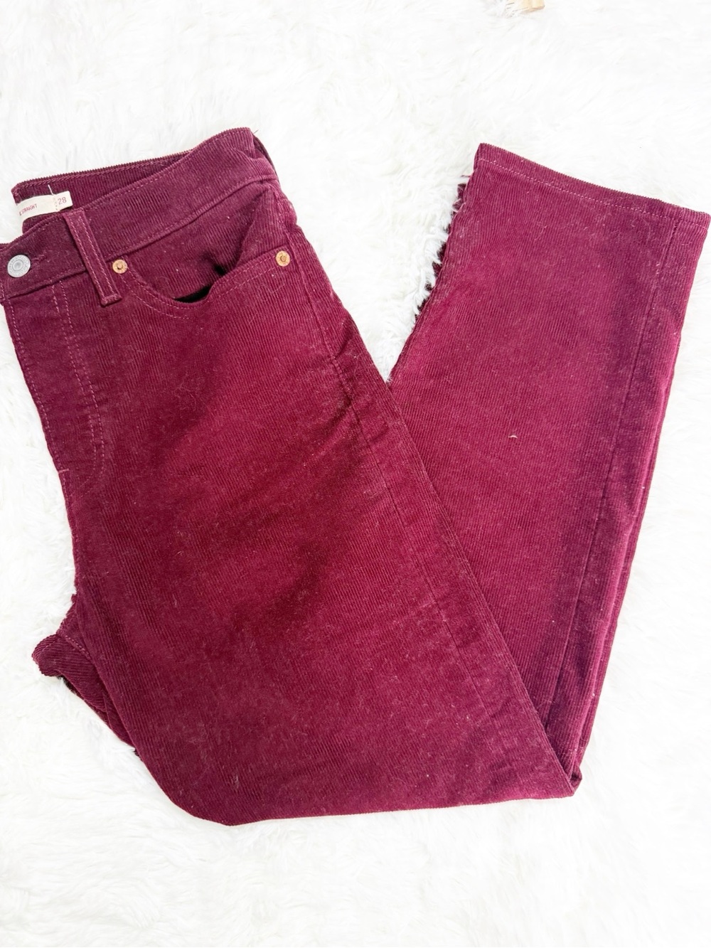 Levi’s Wedgie Straight Corduroy Pants Size 28 Burgundy High Rise